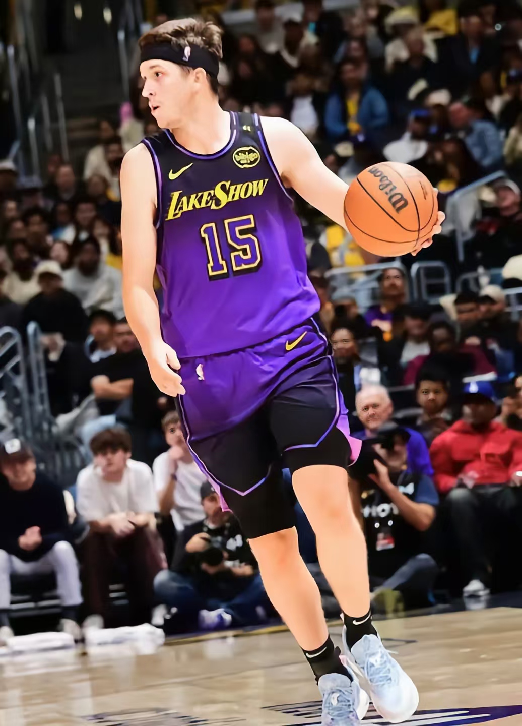 集结日社区盾焦点战,阿斯顿维拉防线松动,悬念犹存,年轻球员得到机会的简单介绍 集结日社区盾焦点战,阿斯顿维拉防线松动,悬念犹存,年轻球员得到机会的简单介绍