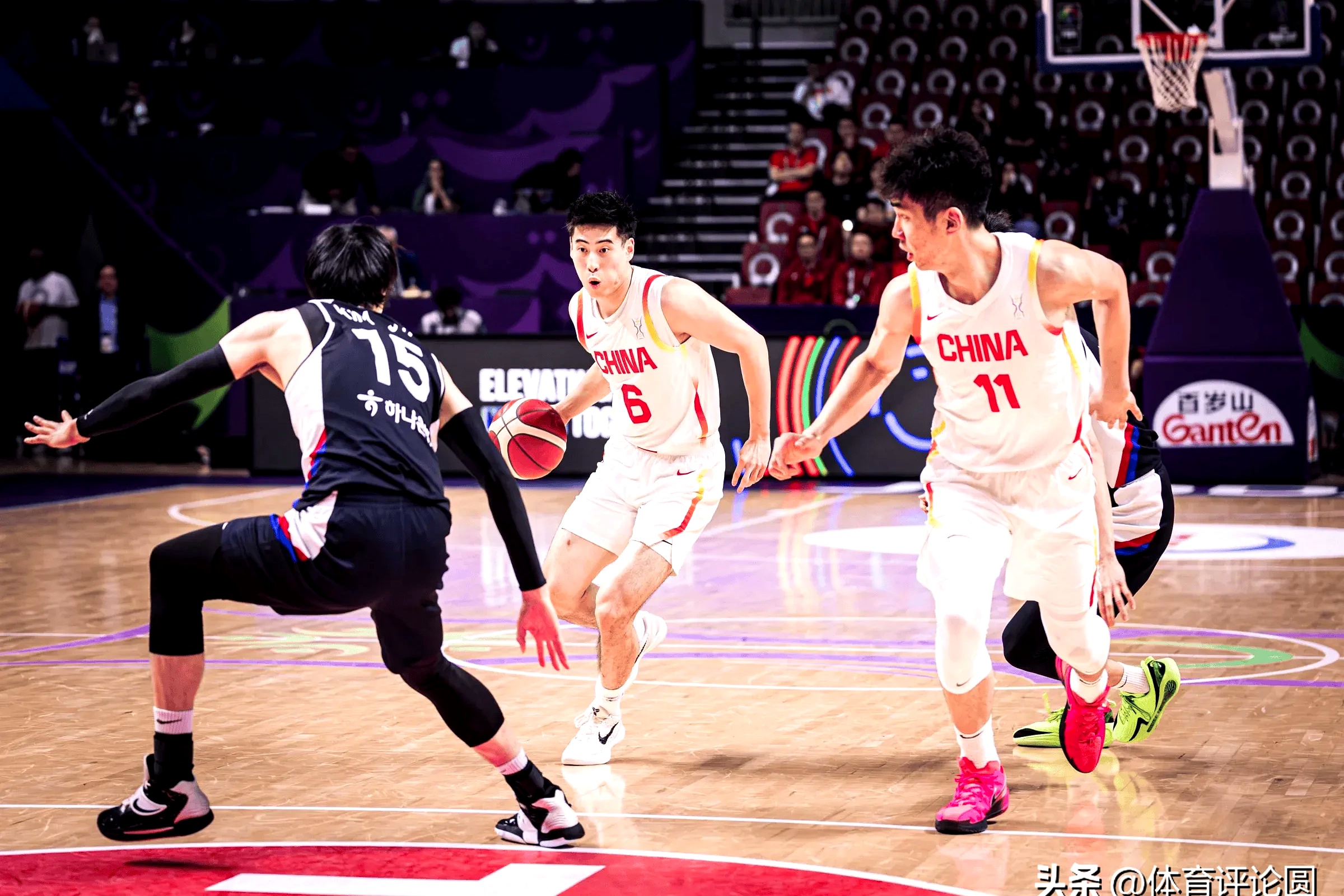 山东男篮迎亚冠关键赛，集结日外线爆发，底气十足，阵容厚度经受考验的简单介绍